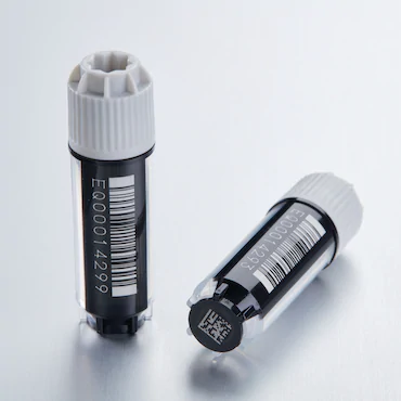 艾本德Eppendorf CryoStorage Vial，無菌, 無菌, 2.0 mL, 不含 DNase、RNase、人類 DNA 和內毒素；外螺紋，預先加蓋灰色管蓋，帶 2D SafeCode 
